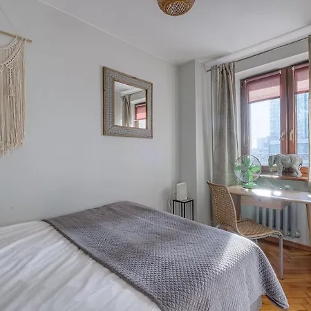 Plater Apartment
