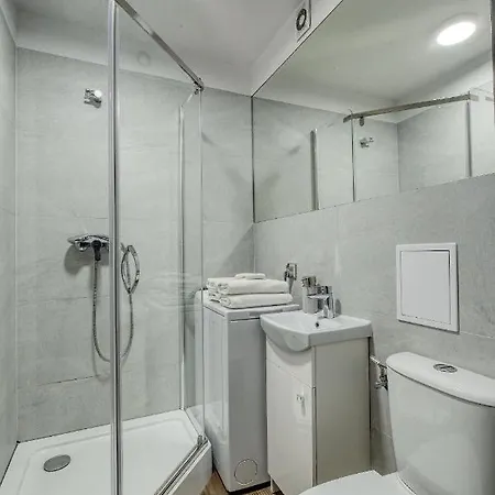Plater Apartment *