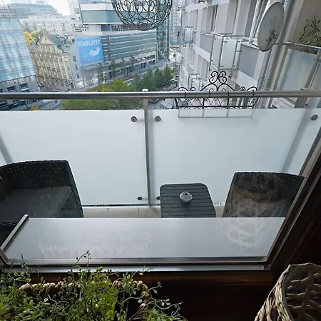 Plater Apartment *
